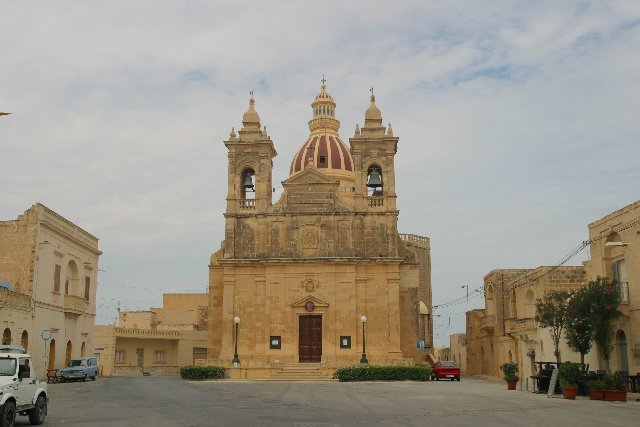 San Lawrenz church